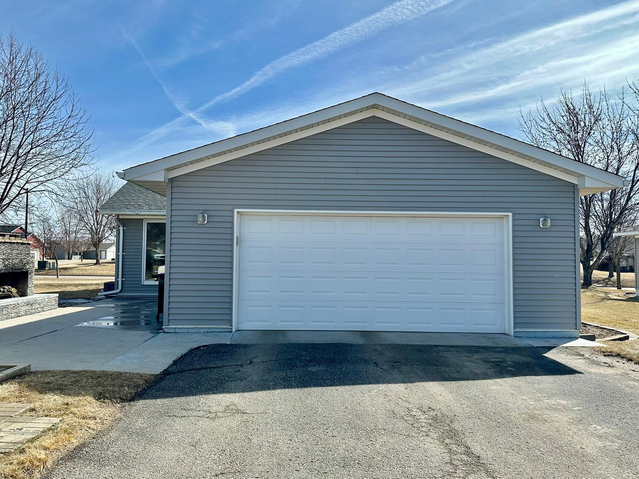 24x24 Insulated garage