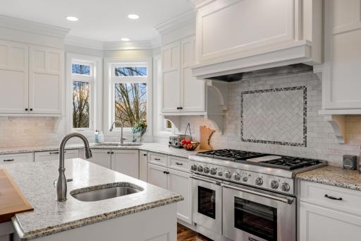 7016 Weston Circle, Minneapolis, MN 55439