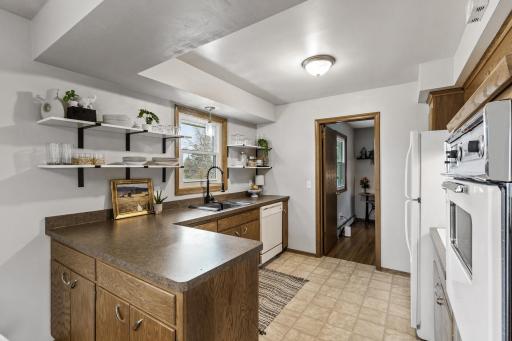 13633 Washburn Avenue S, Burnsville, MN 55337
