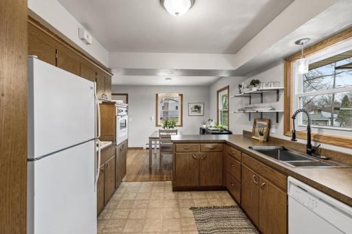 13633 Washburn Avenue S, Burnsville, MN 55337