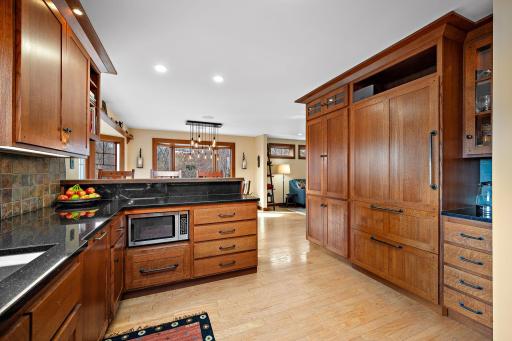 2590 67th Court E, Inver Grove Heights, MN 55076