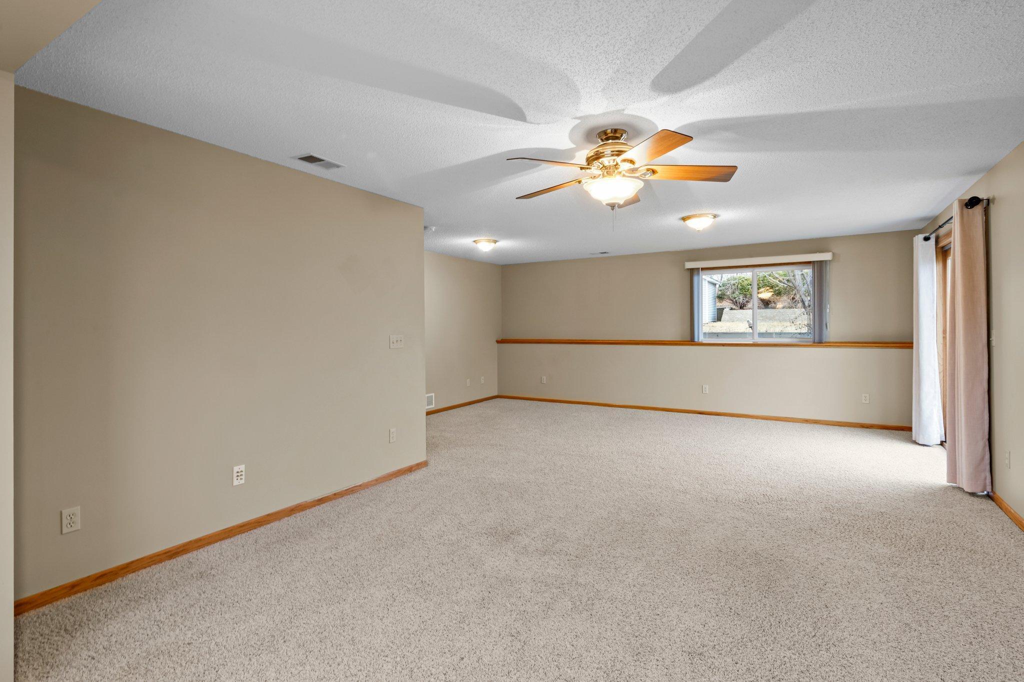 37-web-or-mls-9388 Preserve Trail-107.jpg