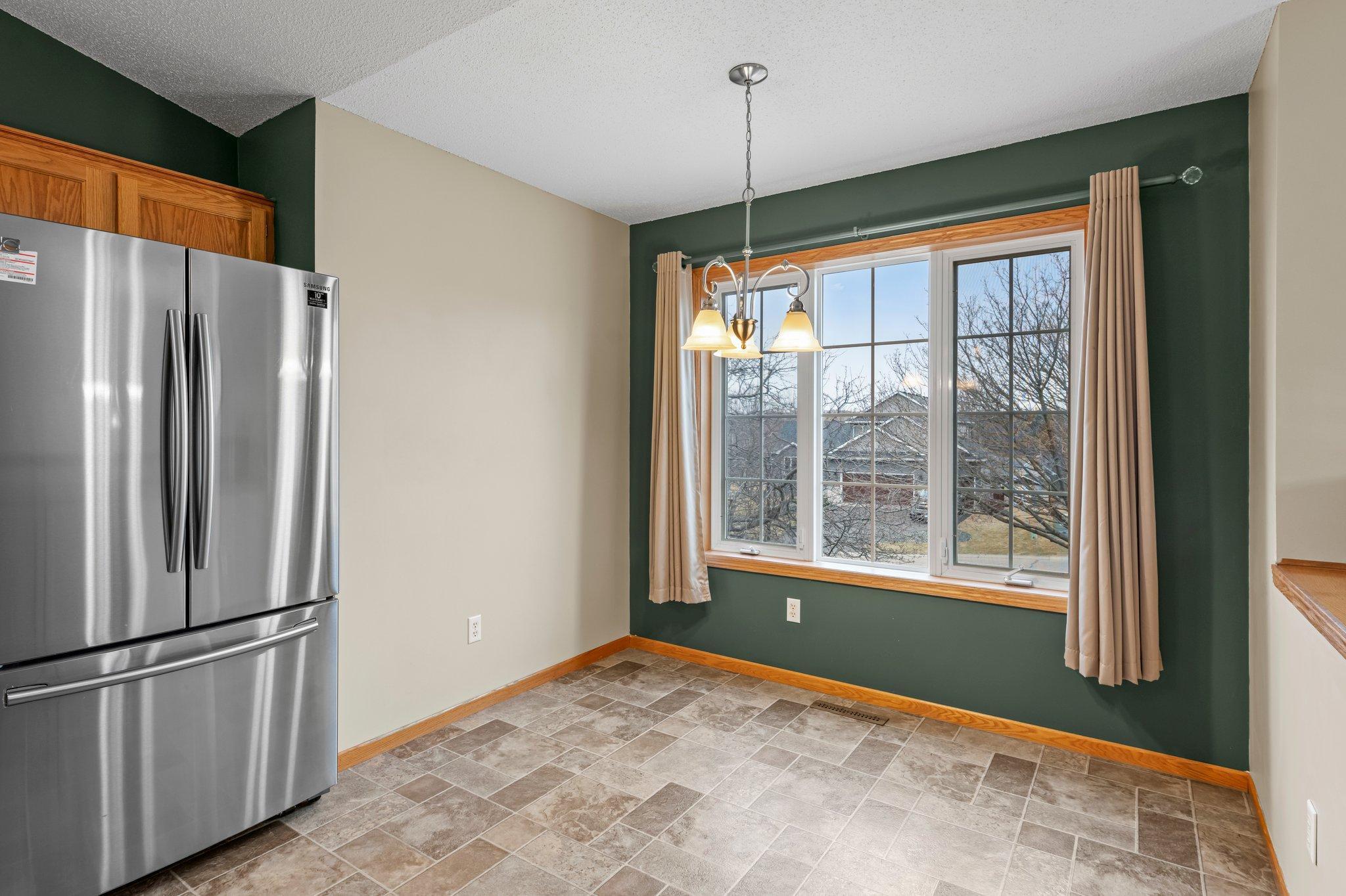 20-web-or-mls-9388 Preserve Trail-3.jpg