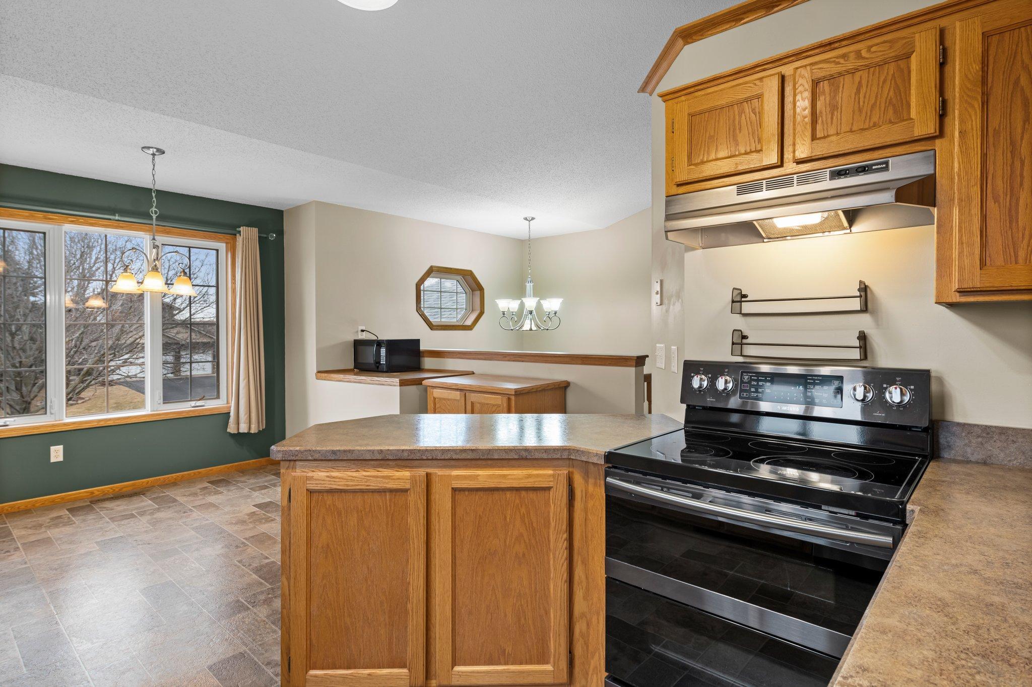 25-web-or-mls-9388 Preserve Trail-23.jpg