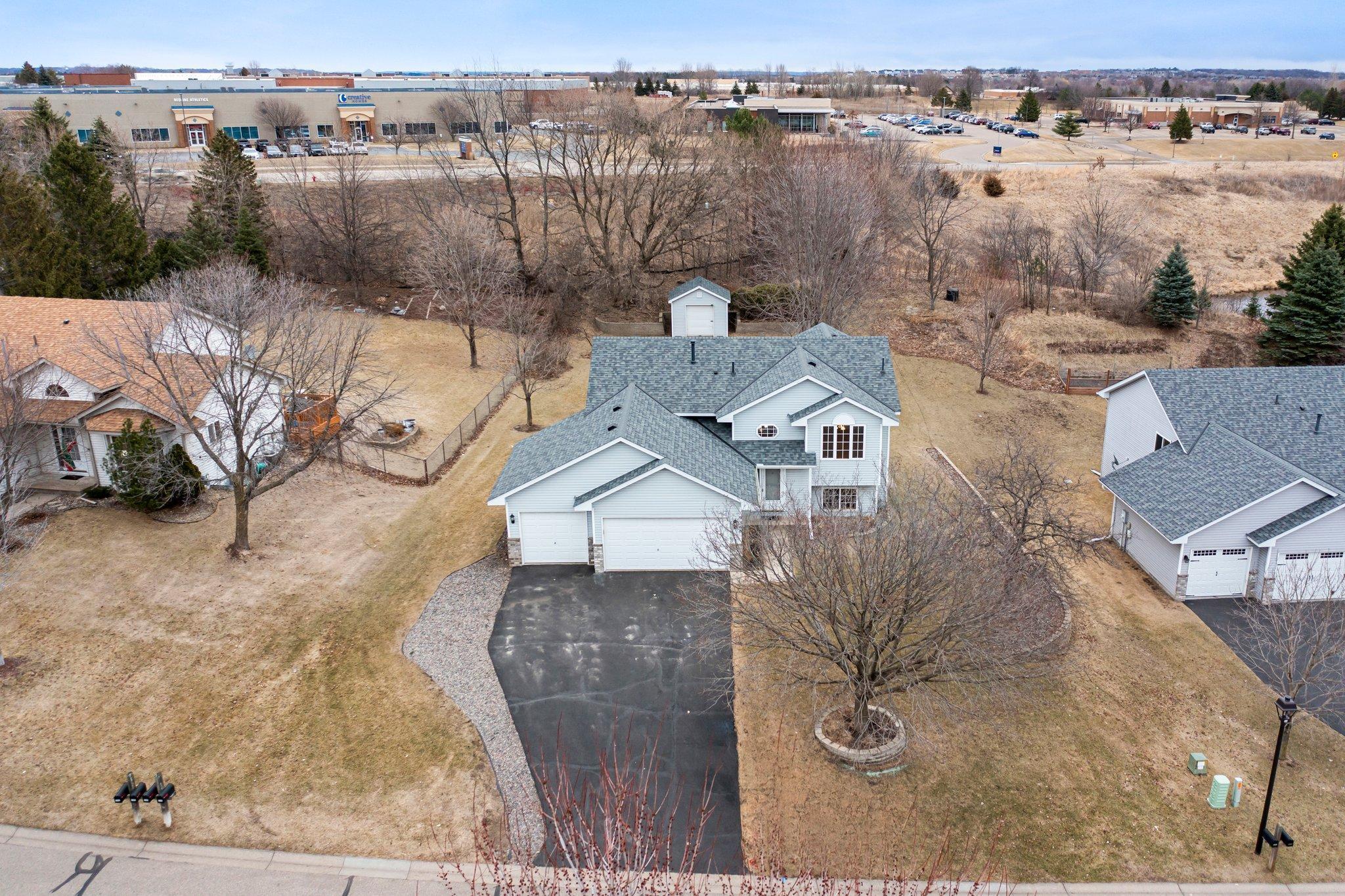 4-web-or-mls-9388 Preserve Trail-174.jpg