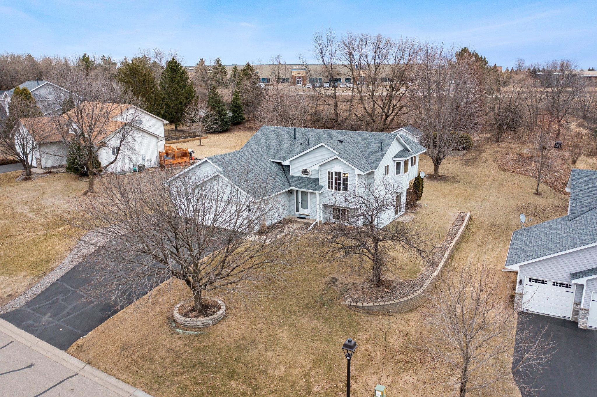 2-web-or-mls-9388 Preserve Trail-171.jpg