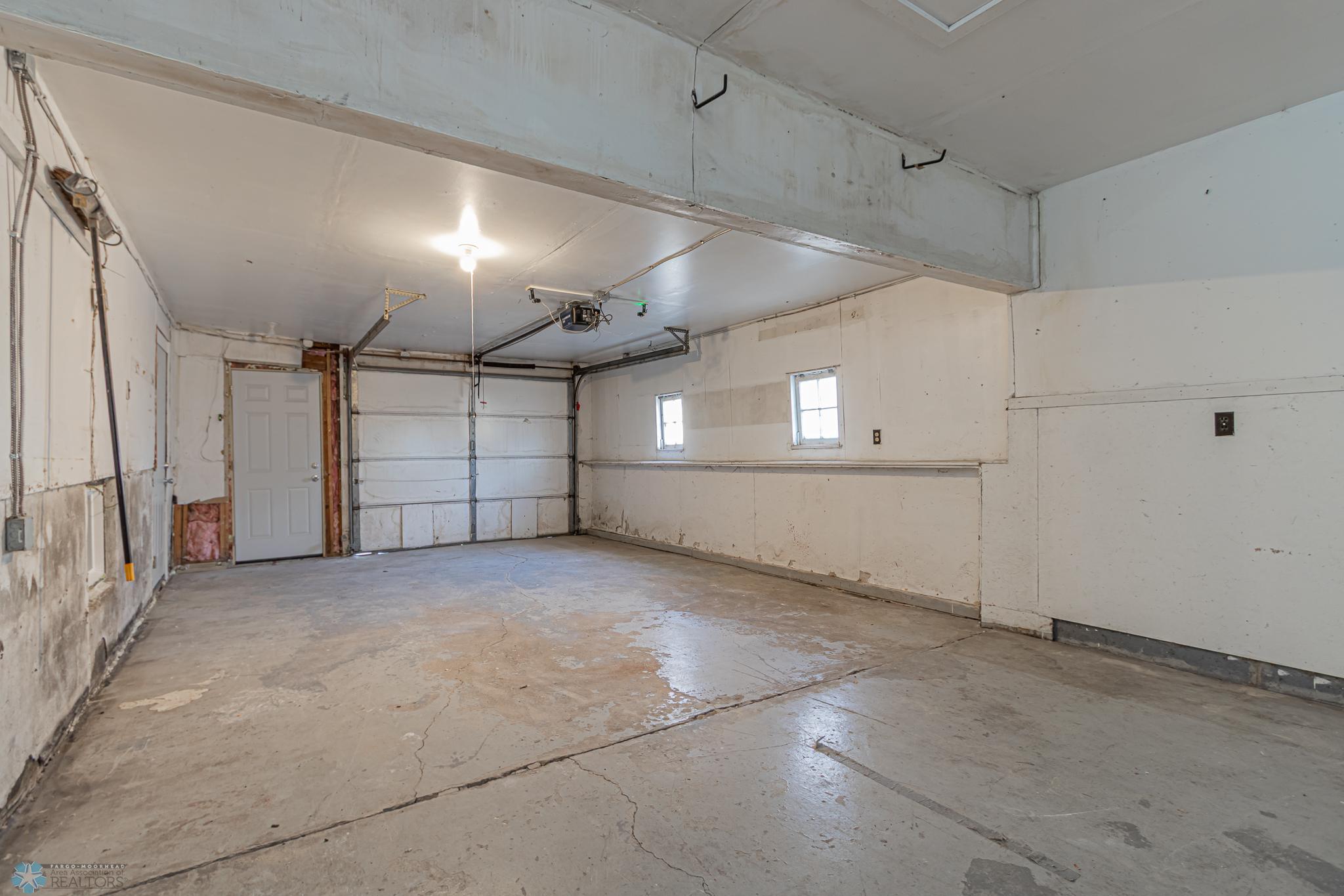 3105 7th ave N, Fargo, ND-31.jpg
