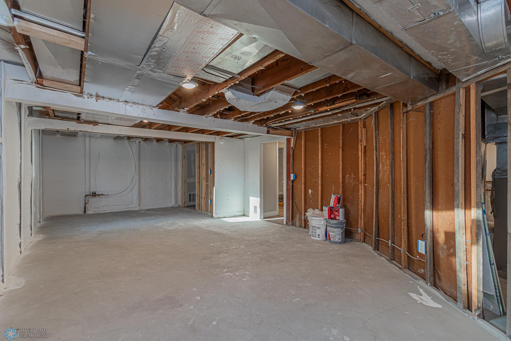 3105 7th ave N, Fargo, ND-27.jpg