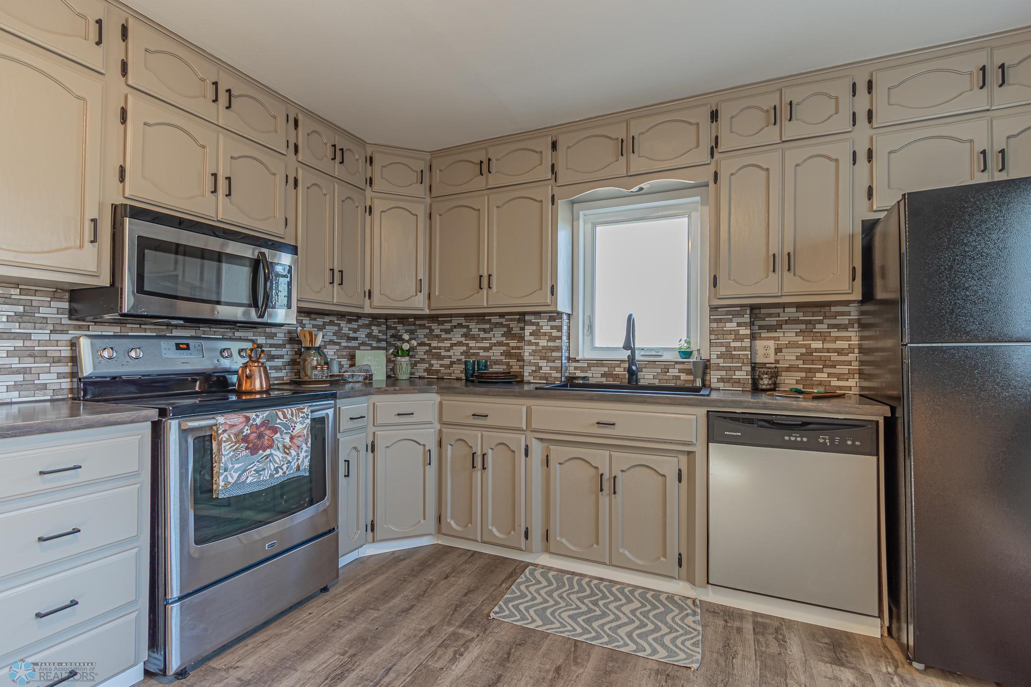 3105 7th ave N, Fargo, ND-06.jpg
