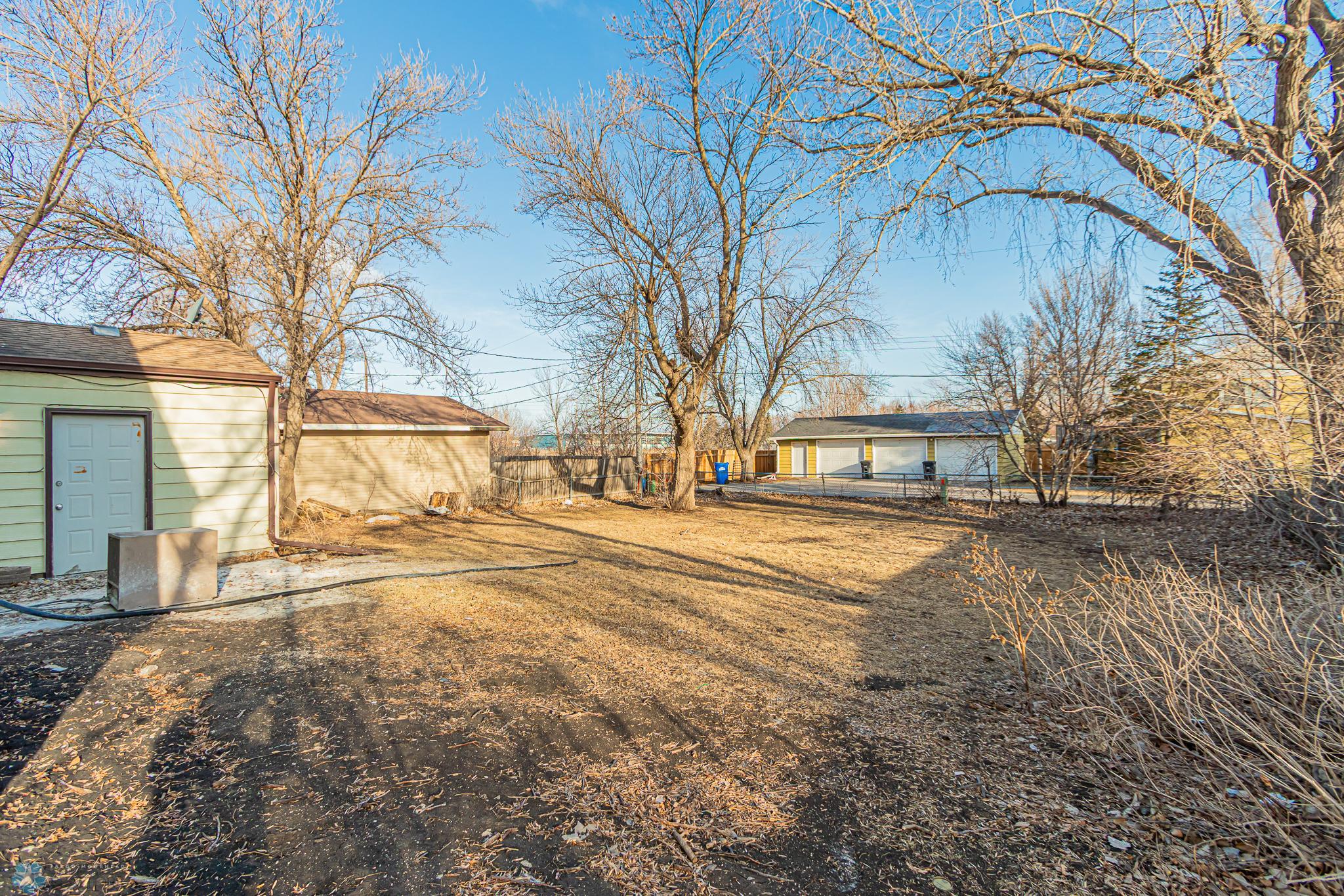 3105 7th ave N, Fargo, ND-33.jpg