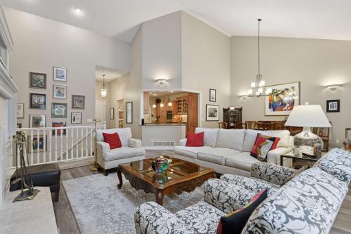 257 Lake Street W, Wayzata, MN 55391