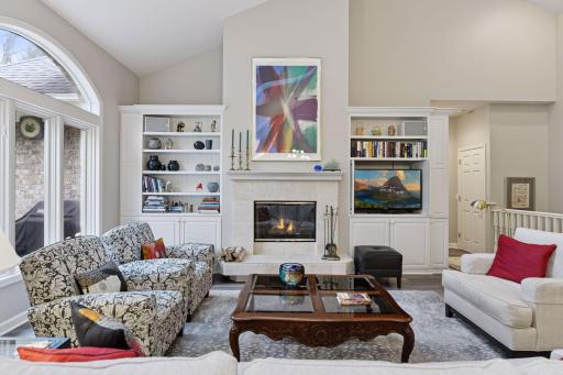 257 Lake Street W, Wayzata, MN 55391