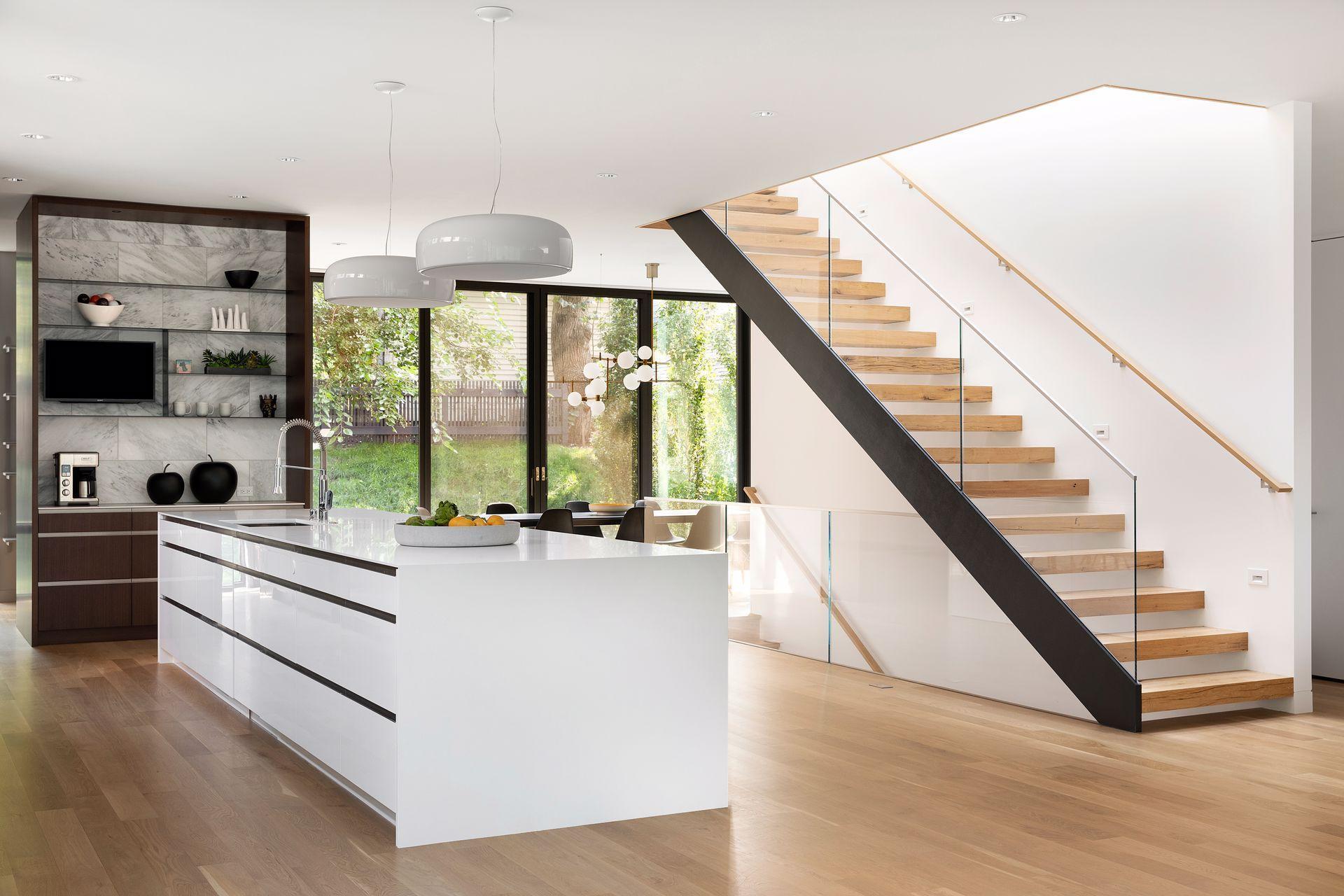 This kitchen isn’t just a space—it’s an experience, blending contemporary design with nature’s beauty.