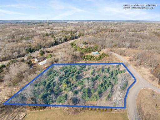 405 Highland View, Houlton, WI 54082