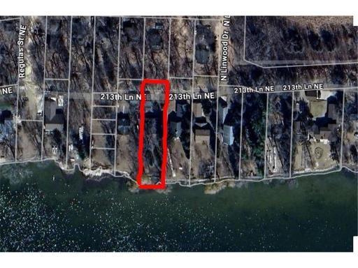 Beautiful lakefront lot with endless potential – your opportunity to create the ultimate waterfront retreat!"