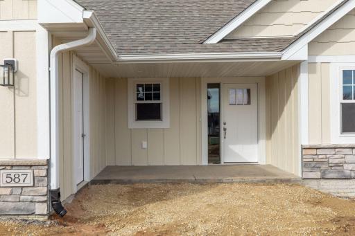 Photos are of a previously completed home with similar design and features. Actual selections, finishes, and materials may vary based on buyer choices and availability.
