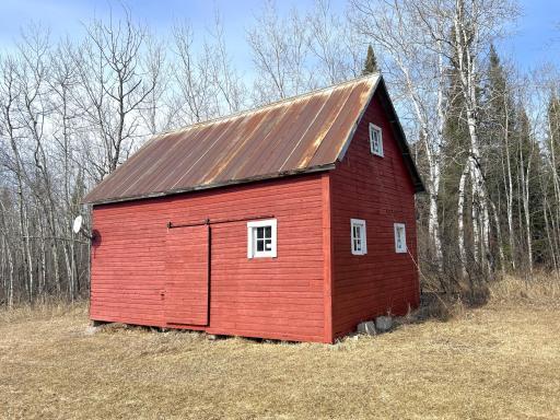 43475 310th Avenue NE, Gatzke, MN 56724