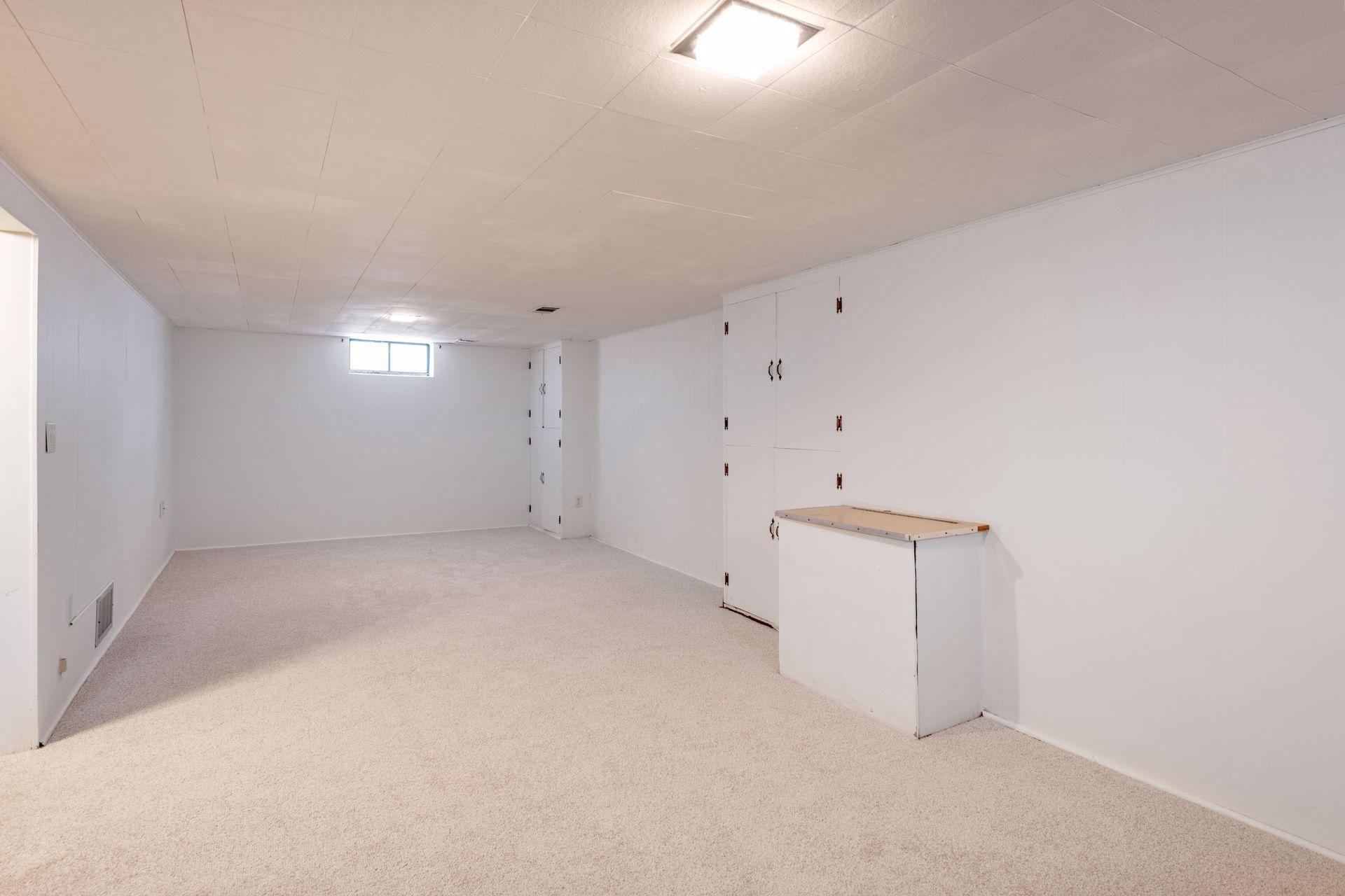 Large amusement room