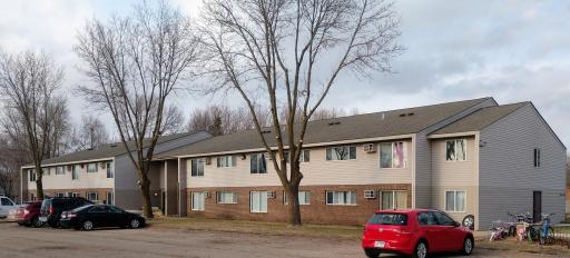 812 Hills Avenue, Jackson, MN 56143