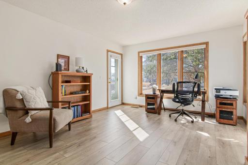 5692 Dunlap Avenue N, Shoreview, MN 55126