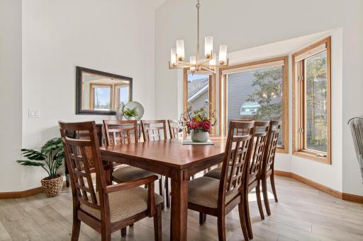 5692 Dunlap Avenue N, Shoreview, MN 55126