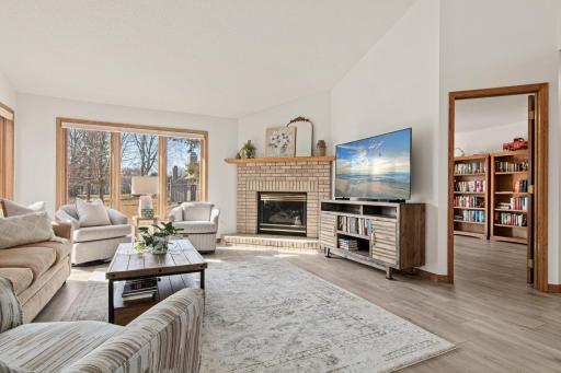 5692 Dunlap Avenue N, Shoreview, MN 55126
