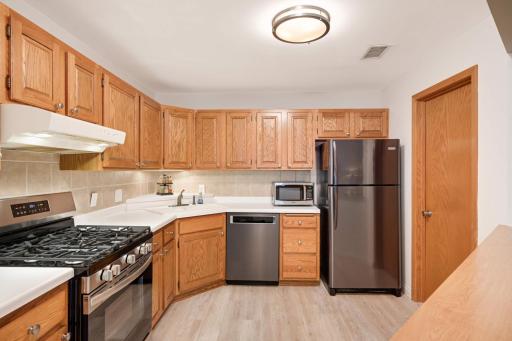 7200 Cahill Road, 304, Edina, MN 55439