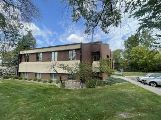 2480 White Bear Ave N, 201, Maplewood, MN 55109
