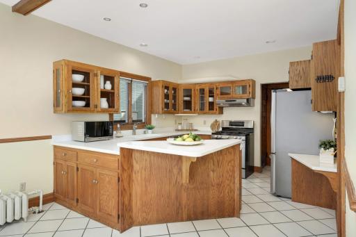 974 Osceola Avenue, Saint Paul, MN 55105