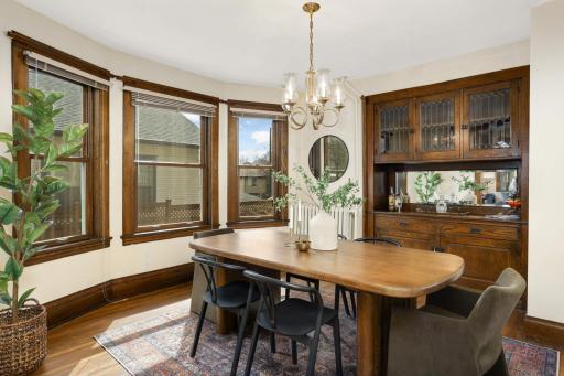 974 Osceola Avenue, Saint Paul, MN 55105