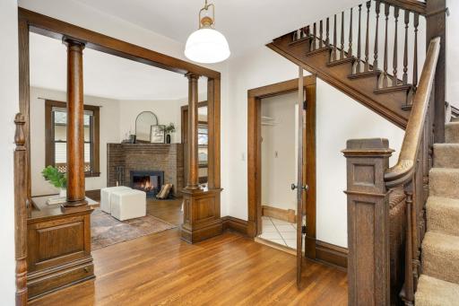 974 Osceola Avenue, Saint Paul, MN 55105