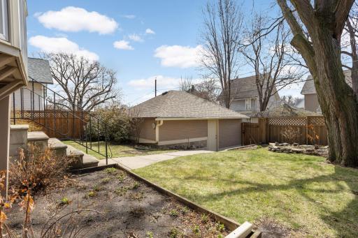 974 Osceola Avenue, Saint Paul, MN 55105
