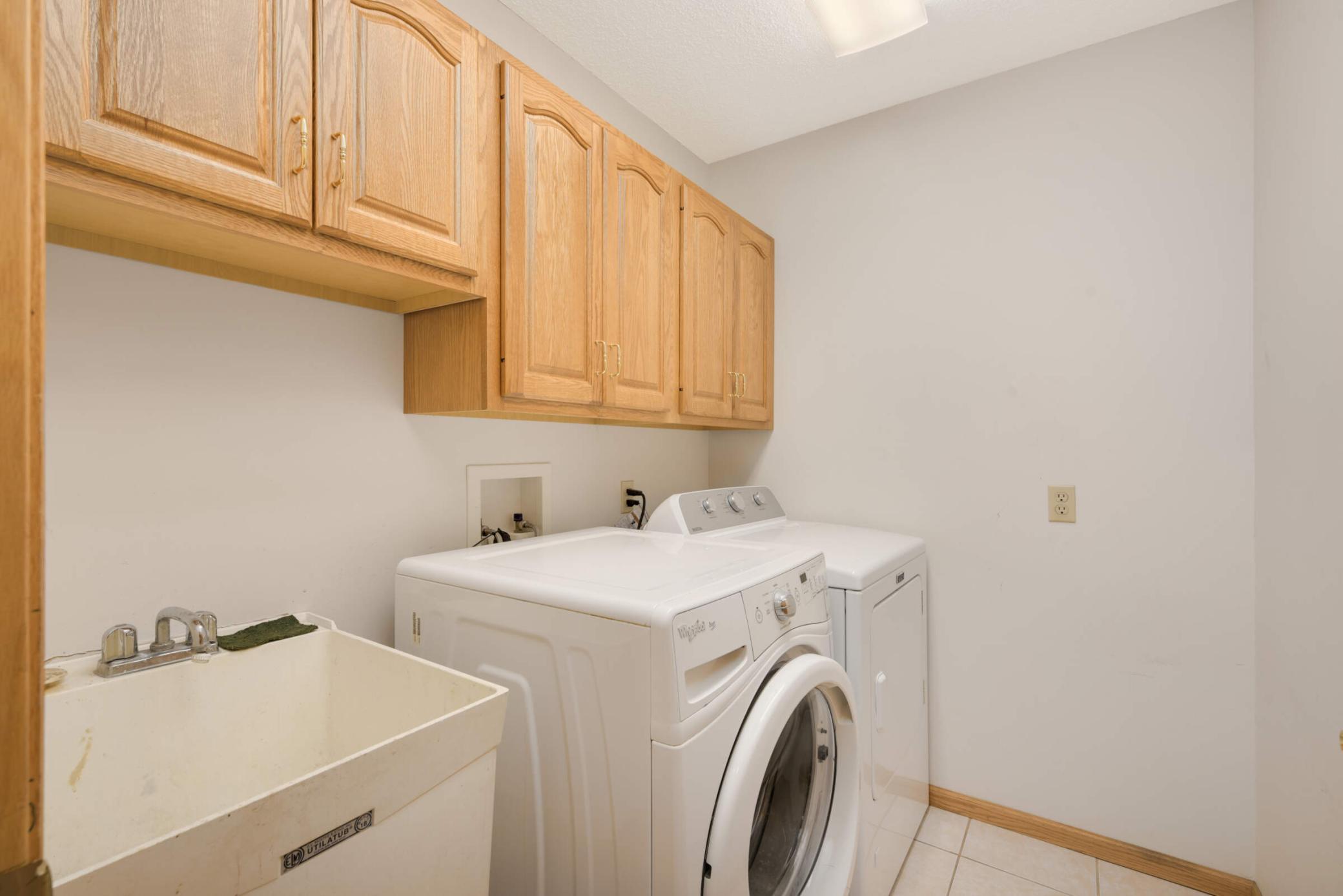 2nd Floor Laundy Room