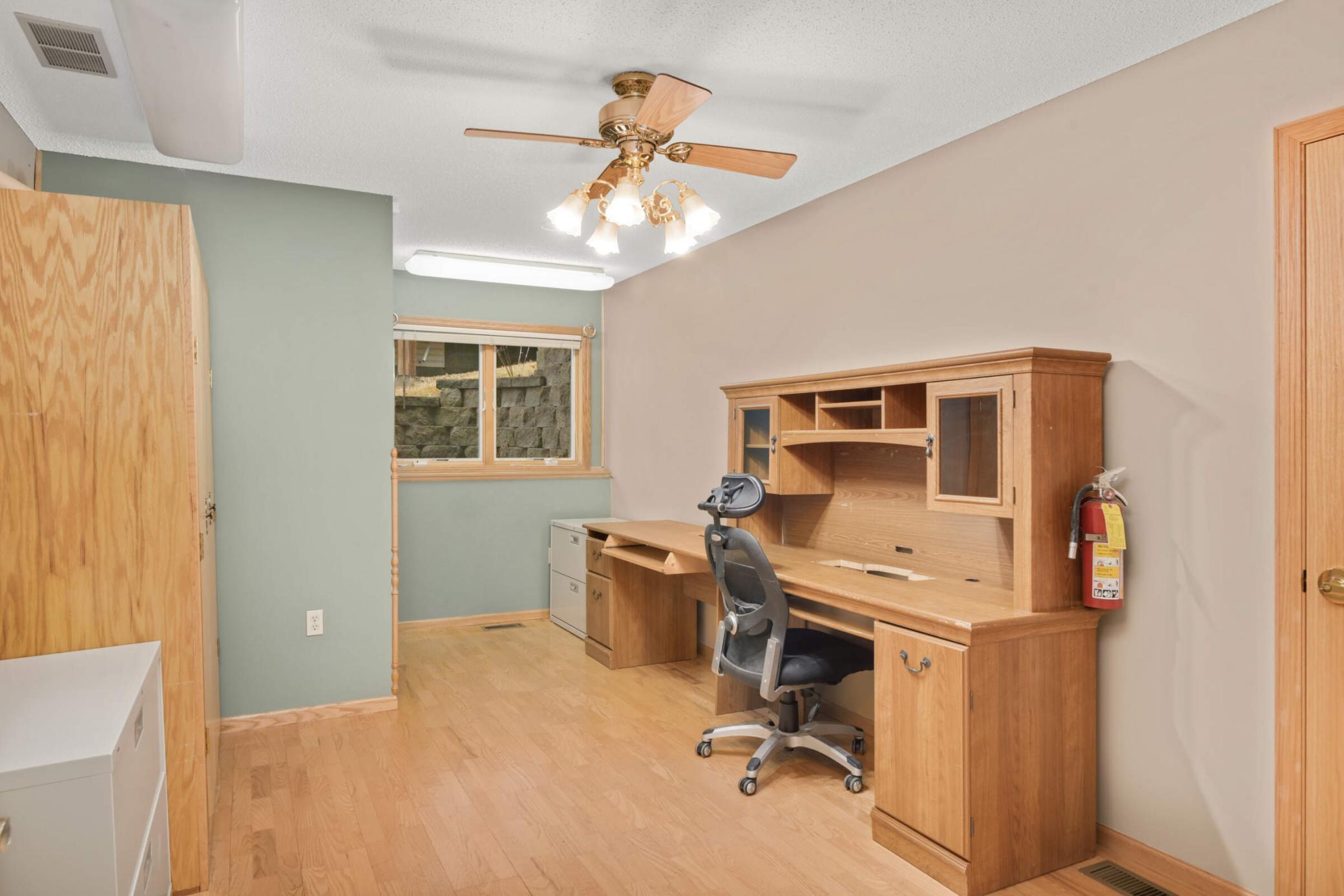 1st Floor Office