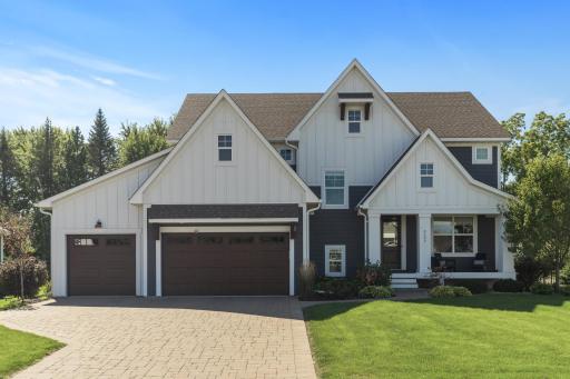 9195 Eagle Ridge Road, Chanhassen, MN 55317