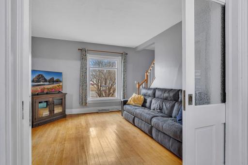 40 Park Street W, Annandale, MN 55302
