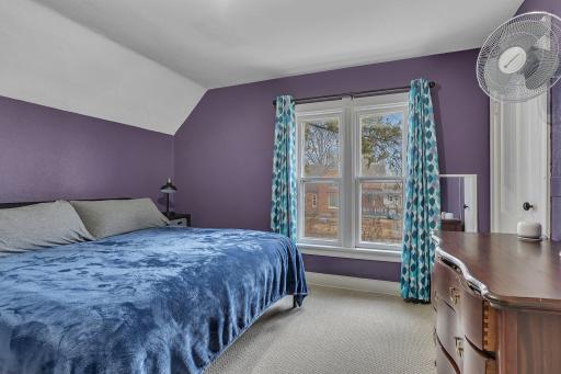 40 Park Street W, Annandale, MN 55302