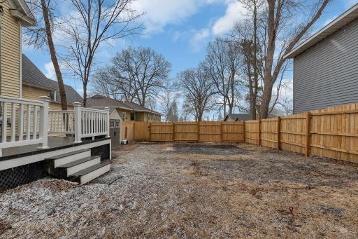 40 Park Street W, Annandale, MN 55302