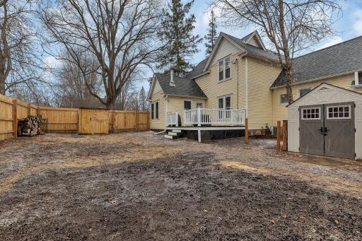 40 Park Street W, Annandale, MN 55302