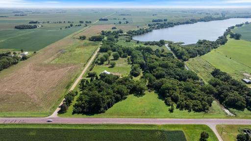 2711 Lochland Hills Drive, Marshall, MN 56258