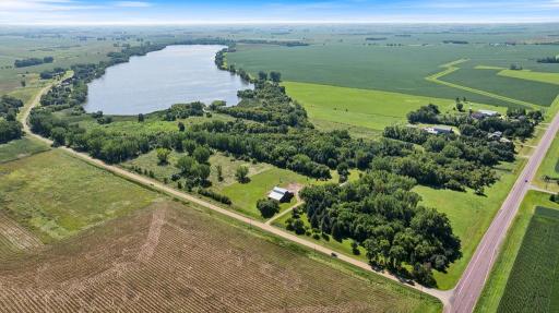 2711 Lochland Hills Drive, Marshall, MN 56258