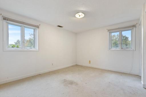2711 Lochland Hills Drive, Marshall, MN 56258