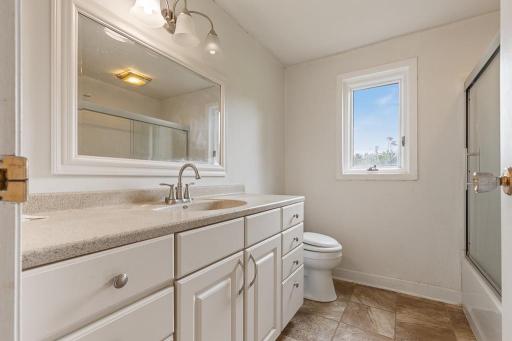 2711 Lochland Hills Drive, Marshall, MN 56258