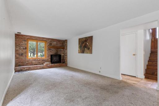 2711 Lochland Hills Drive, Marshall, MN 56258