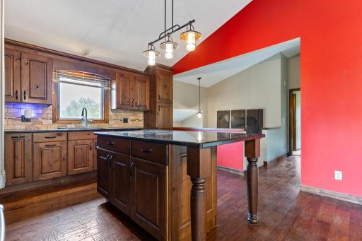 2711 Lochland Hills Drive, Marshall, MN 56258