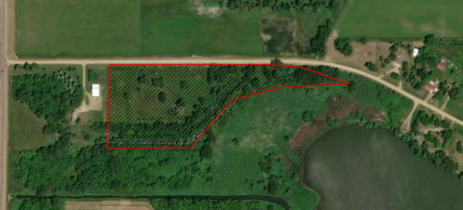 2711 Lochland Hills Drive, Marshall, MN 56258