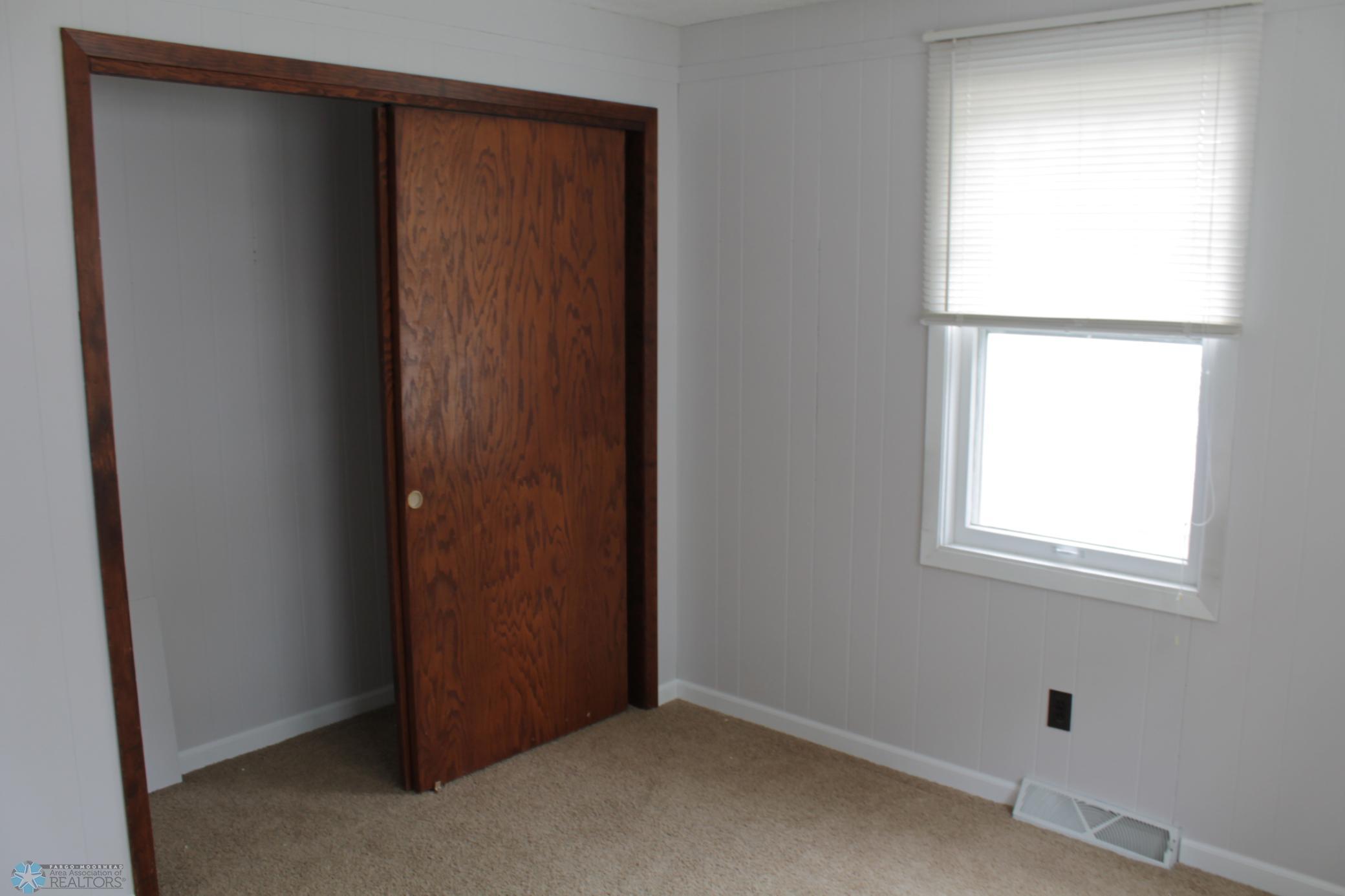 Apt 1 Bedroom 1-3.jpg