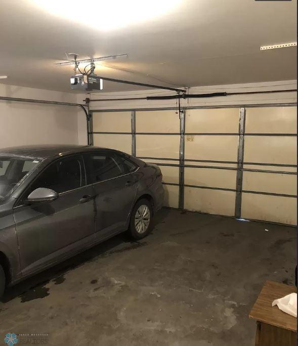 Garage.JPG