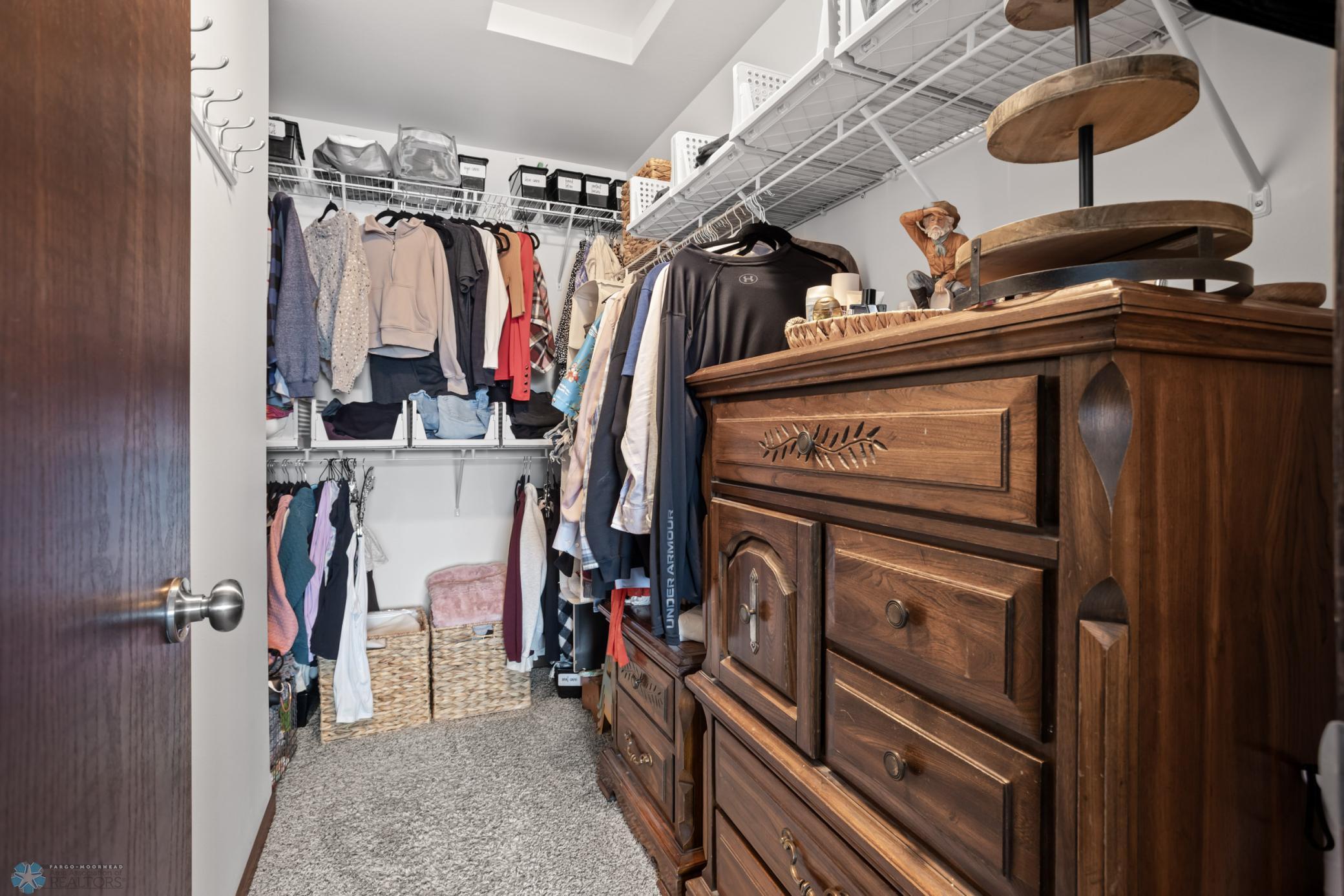 Master Walkin Closet