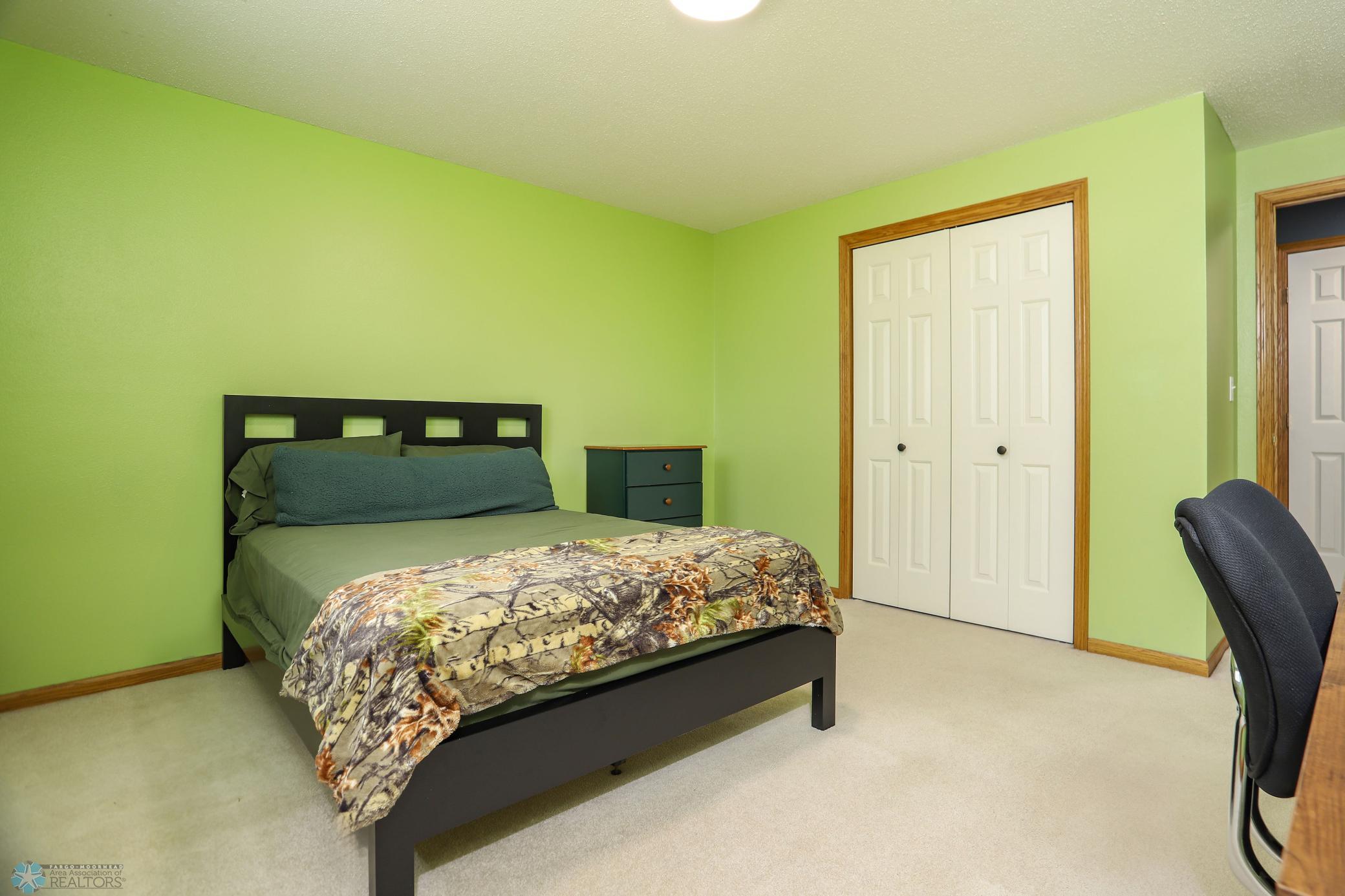 050 downstairs bed 2.jpg